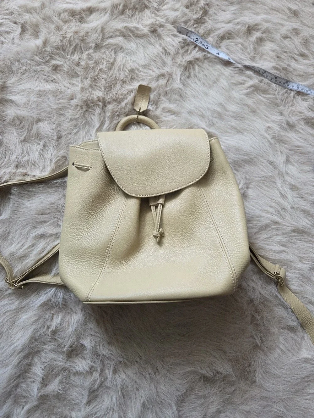 Vintage Coah  Cream Leather Backpack - Women